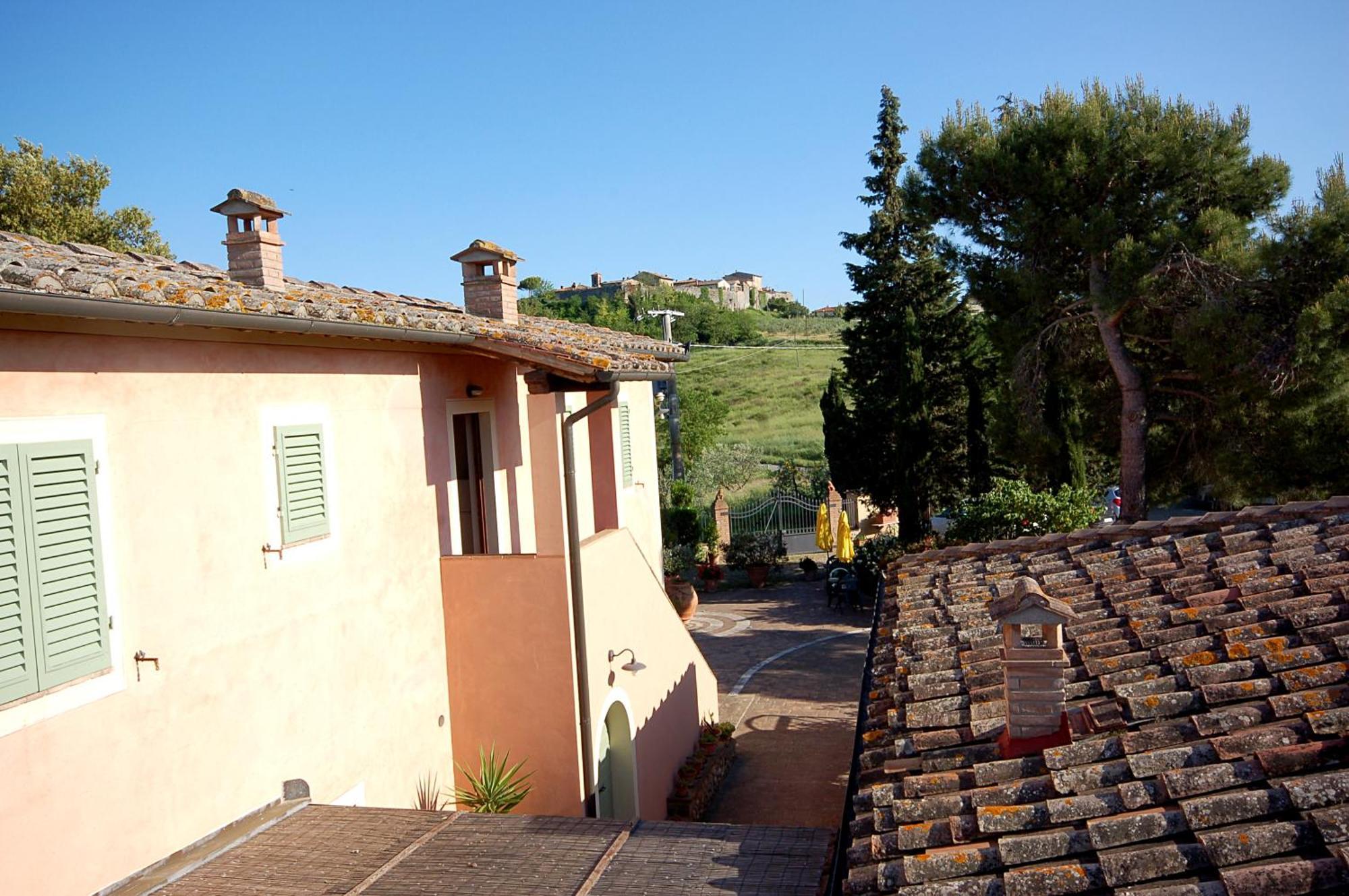 Antico Borgo Il Cardino San Gimignano Exterior foto