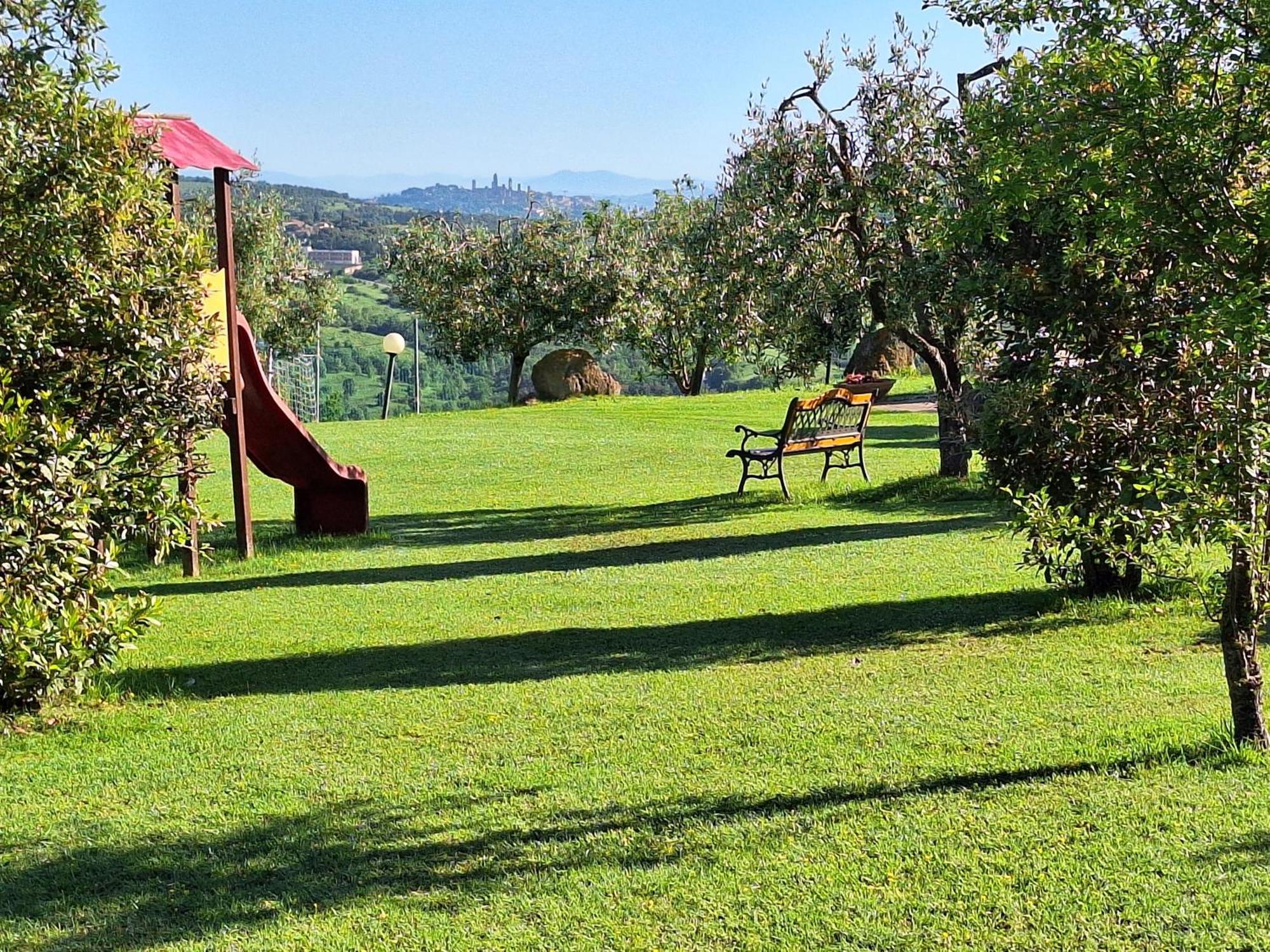 Antico Borgo Il Cardino San Gimignano Exterior foto